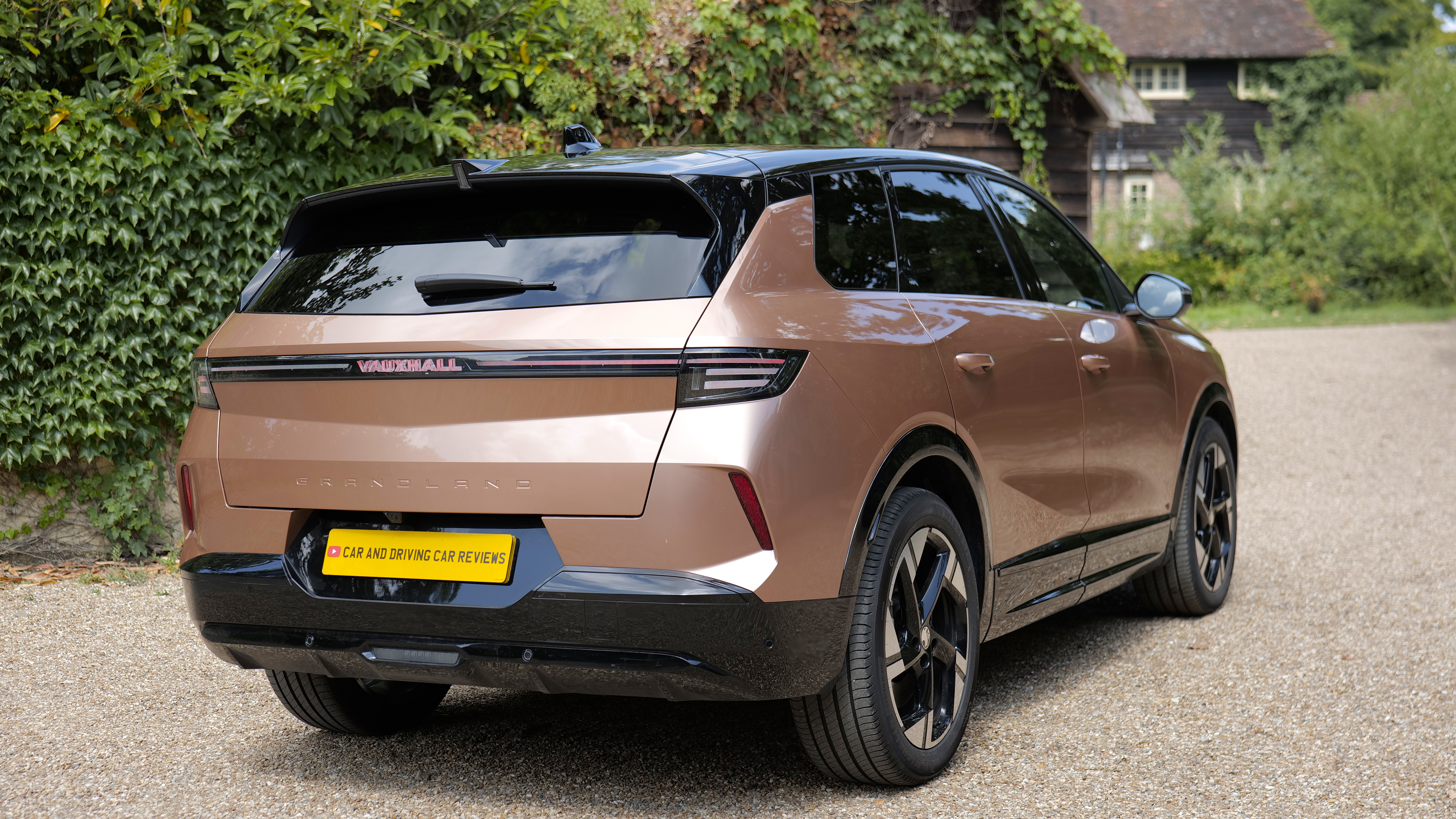 VAUXHALL GRANDLAND HATCHBACK 1.6 Plug-in Hb 225 GS [Intelli-LED] 5dr e-DCS7[NI]